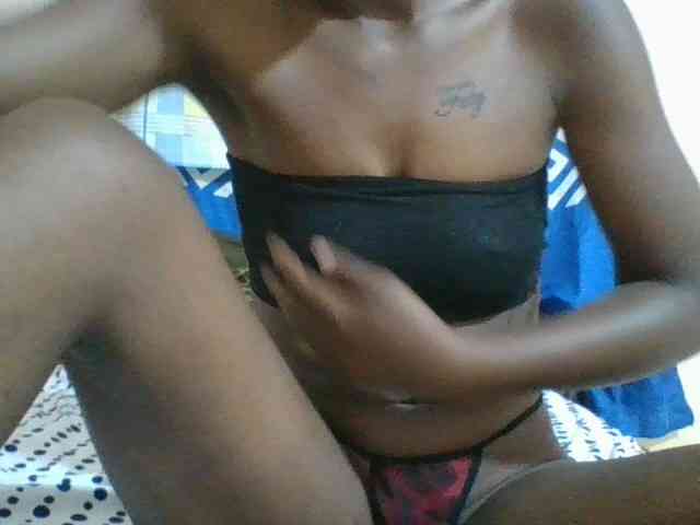 Charliepoco webcam