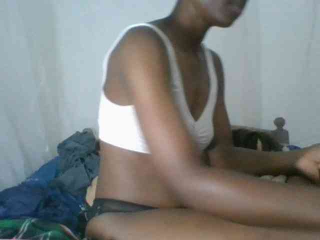 Charliepoco webcam