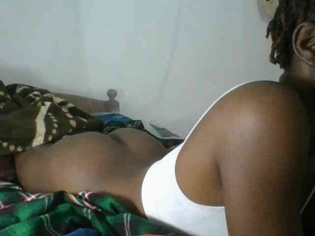 Charliepoco's webcam live show
