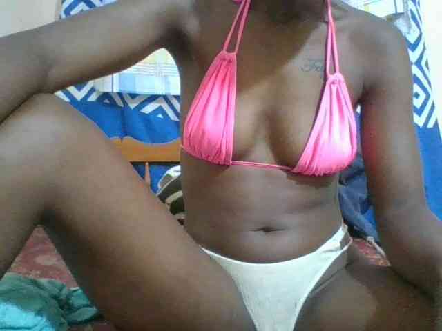 Charliepoco webcam