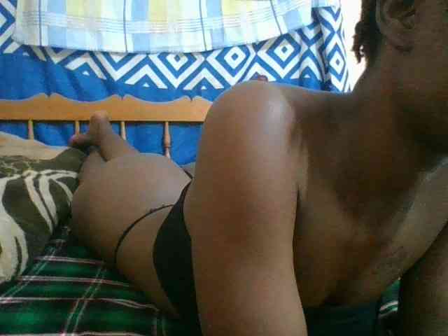 Charliepoco webcam