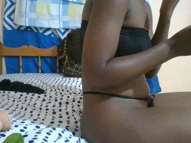 Charliepoco webcam