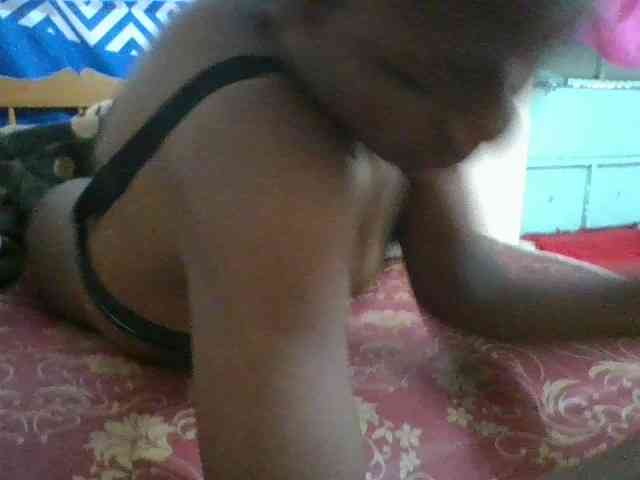 Charliepoco webcam