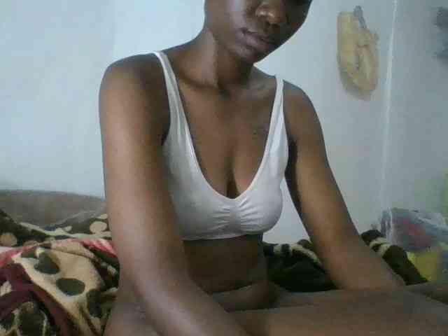 Charliepoco's webcam live show