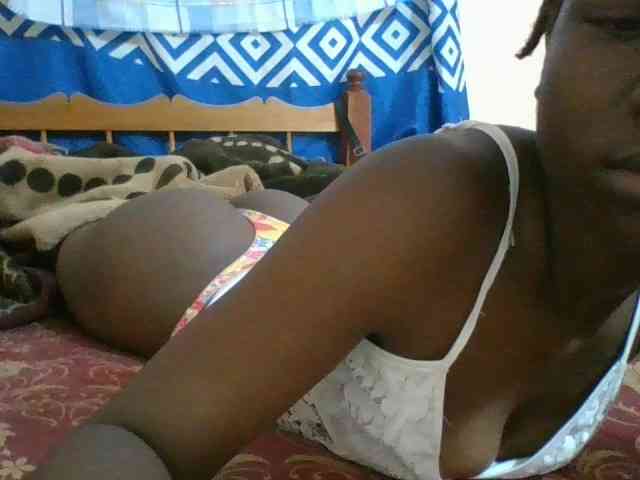 Charliepoco webcam