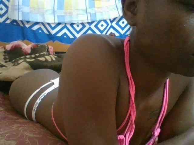 Charliepoco webcam