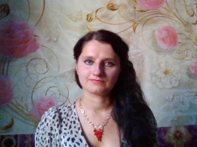 strawbery654 webcam bongacams model stream image