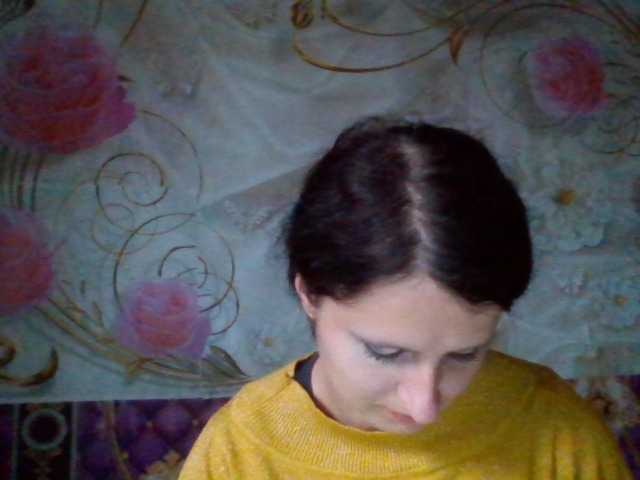 strawbery654, live now on BongaCams
