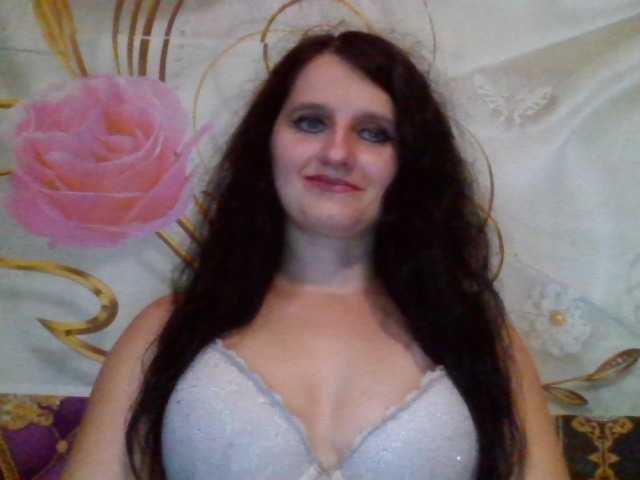 strawbery654 live cam on BongaCams