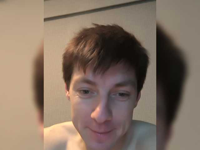 Alekssko98 live cam preview