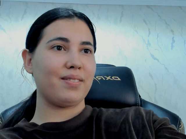 diaralan live cam on BongaCams