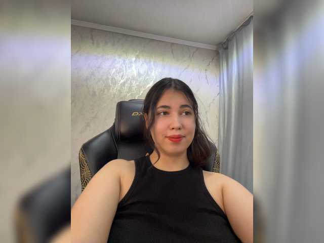 diaralan live cam on BongaCams