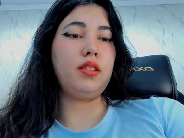 diaralan live cam on BongaCams