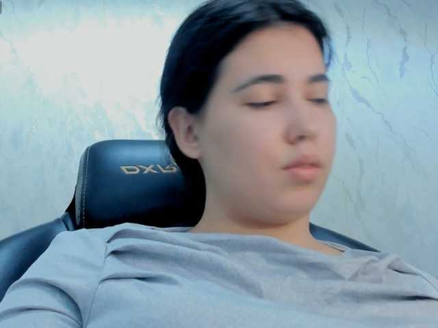 diaralan live cam on BongaCams