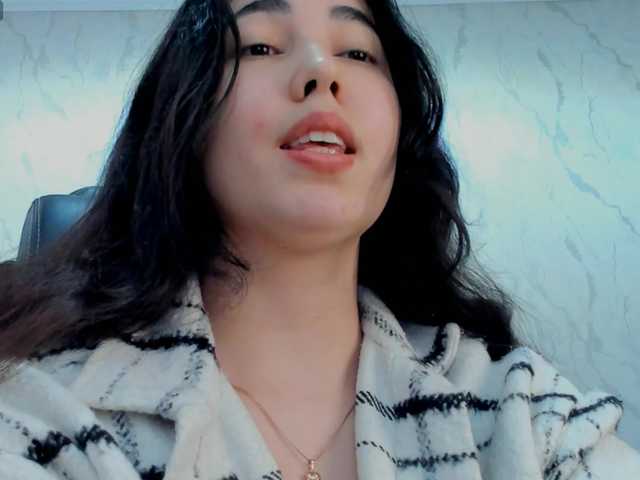 diaralan live cam on BongaCams
