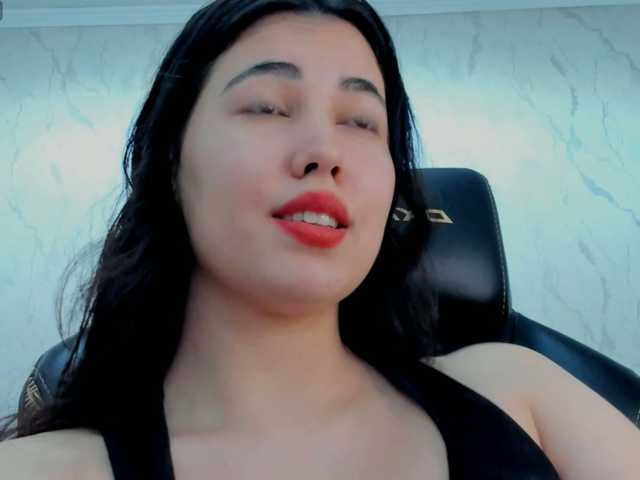 diaralan live cam on BongaCams