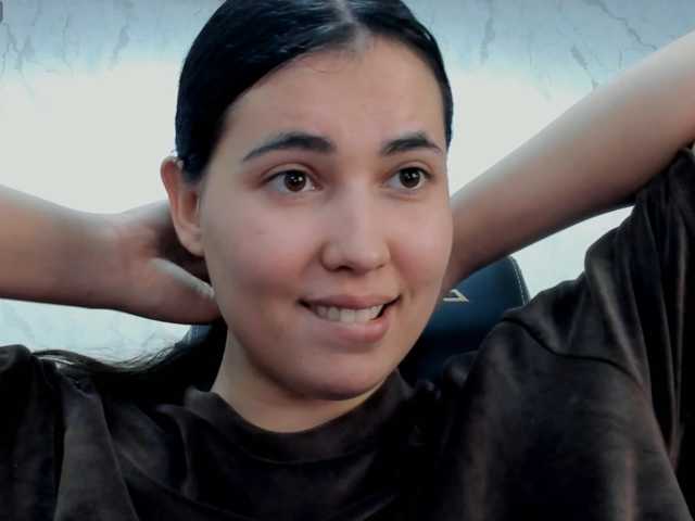 diaralan live cam on BongaCams