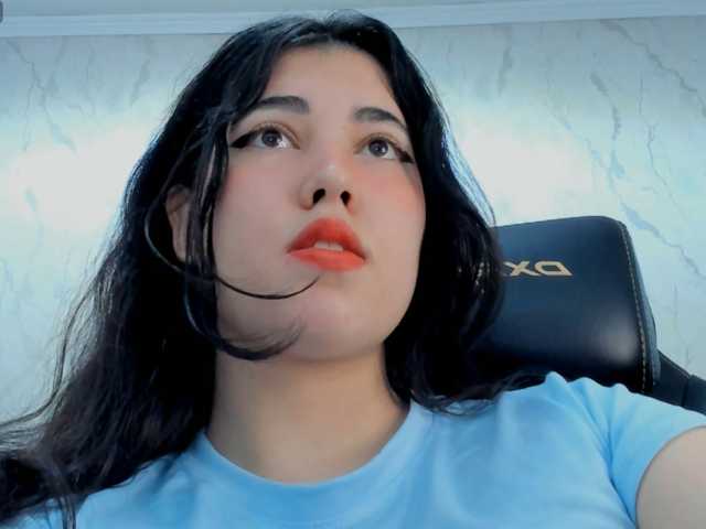 diaralan live cam on BongaCams