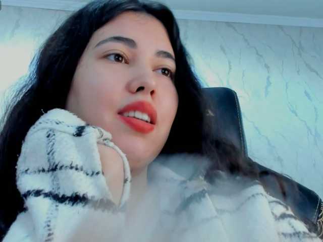 diaralan live cam on BongaCams