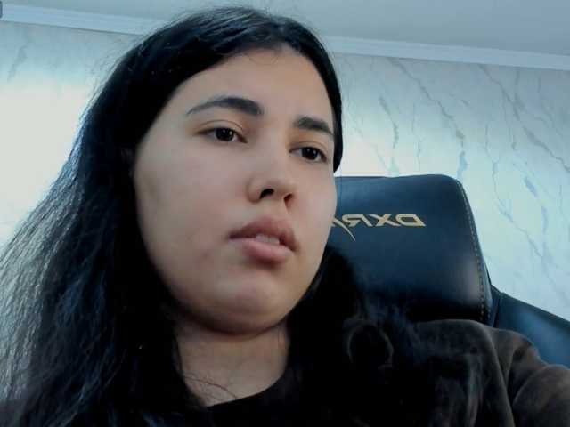 diaralan live cam on BongaCams