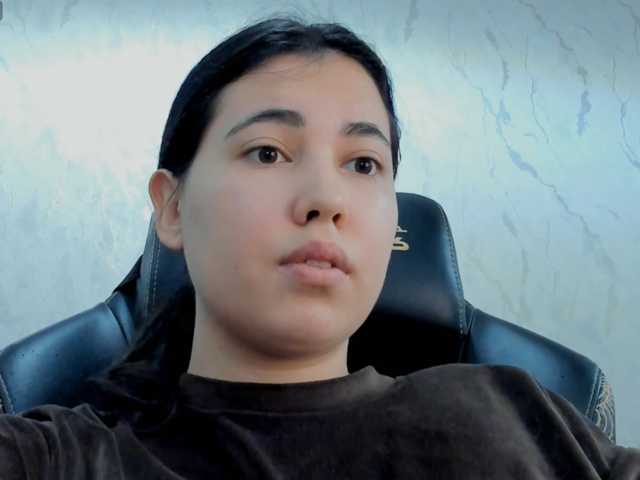 diaralan live cam on BongaCams