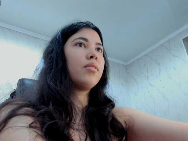 diaralan, live now on BongaCams