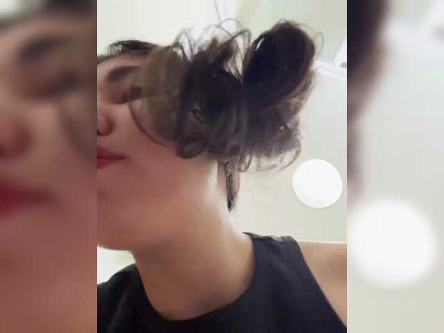diaralan live cam on BongaCams