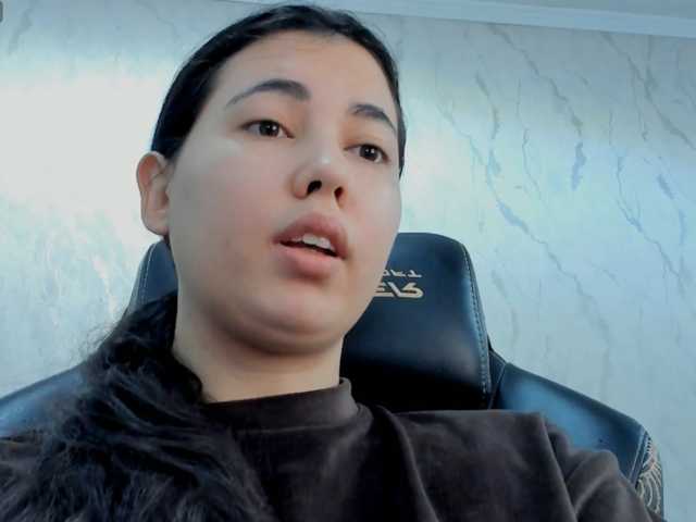 diaralan live cam on BongaCams