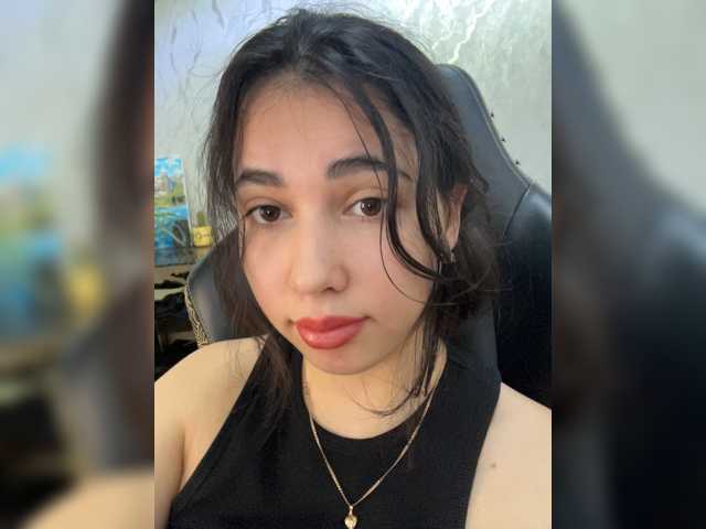 diaralan live cam on BongaCams