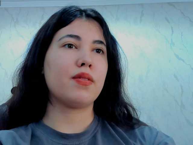 diaralan live cam on BongaCams