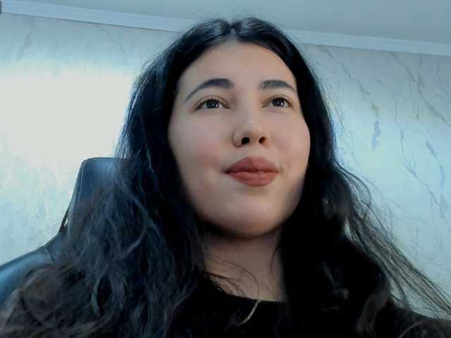 diaralan live cam on BongaCams
