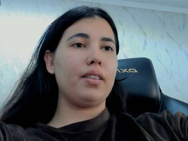 diaralan live cam on BongaCams