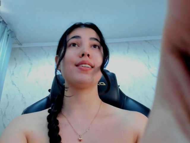 diaralan live cam on BongaCams