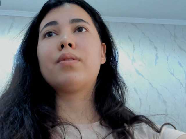 diaralan live cam on BongaCams