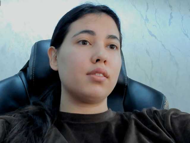 diaralan live cam on BongaCams