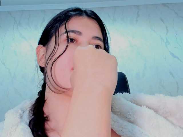 diaralan live cam on BongaCams