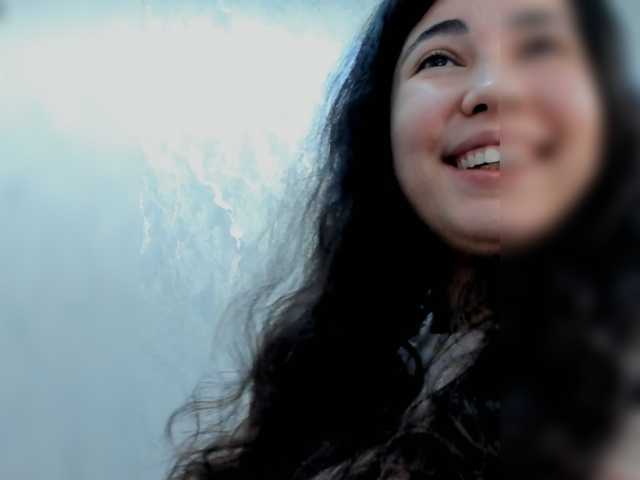 diaralan live cam on BongaCams