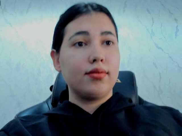 diaralan live cam on BongaCams