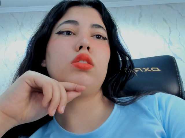 diaralan live cam on BongaCams