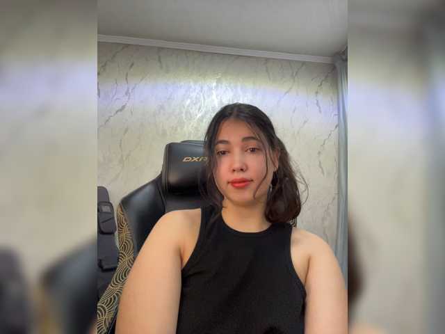 diaralan live cam on BongaCams