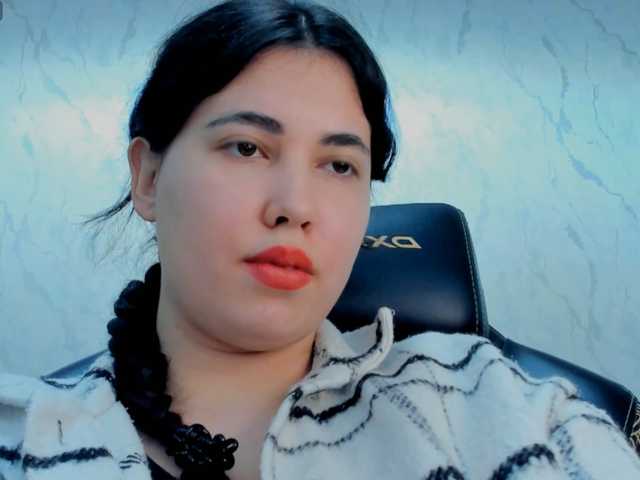 diaralan live cam on BongaCams