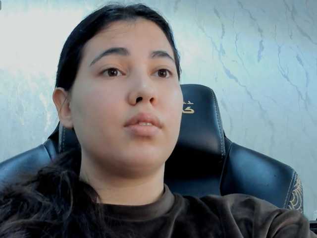 diaralan live cam on BongaCams