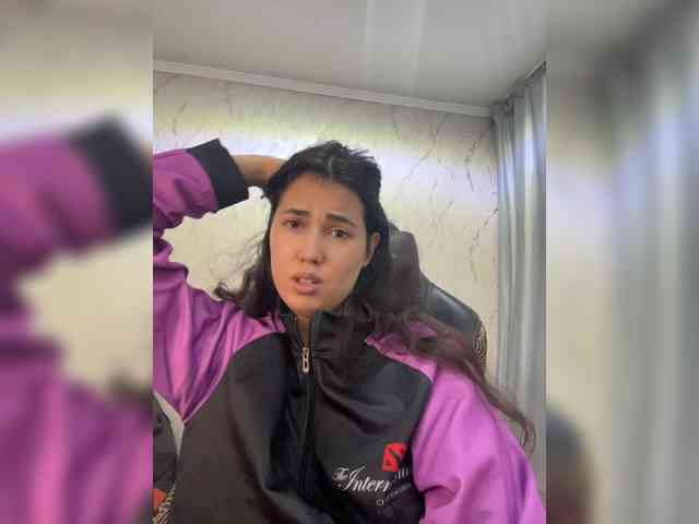diaralan's webcam live show