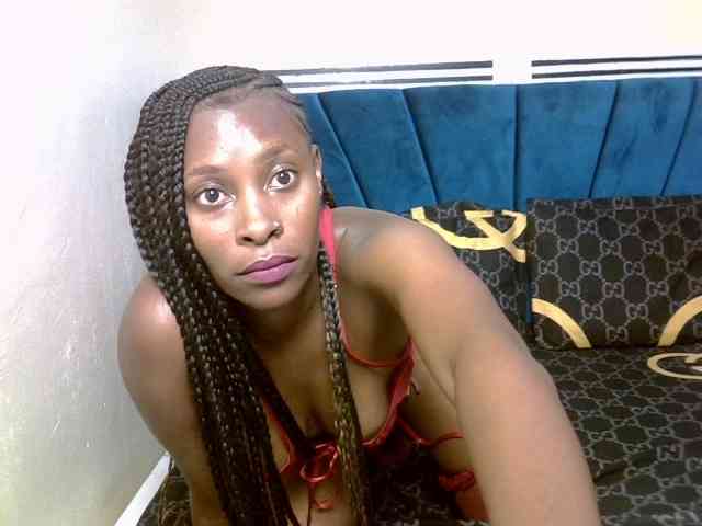 chloe--1a webcam