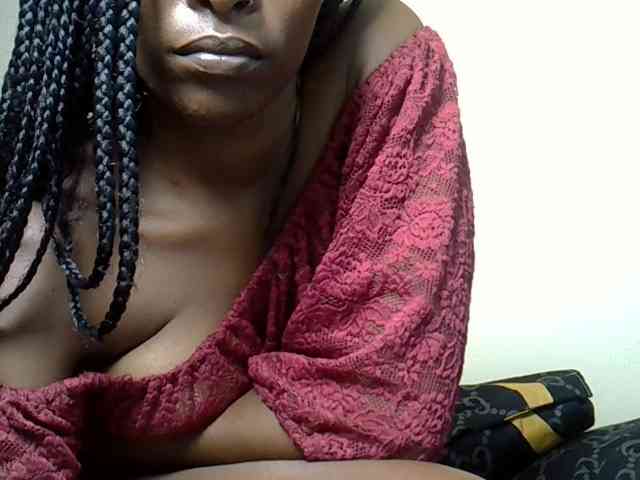 chloe--1a webcam