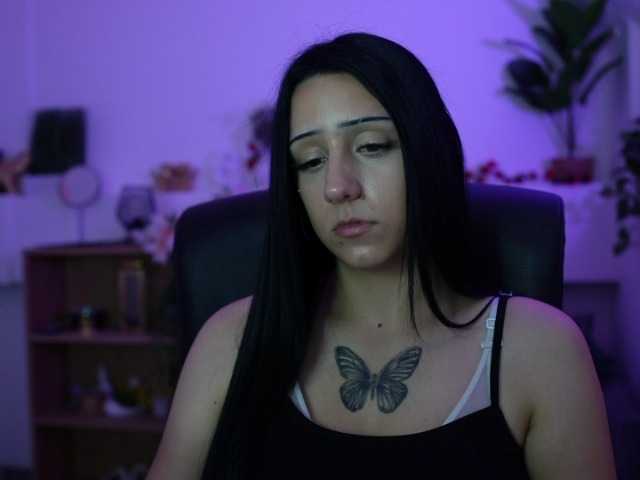 Hannabee18 live cam preview