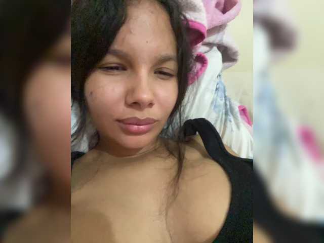ValeryCronw live cam on BongaCams