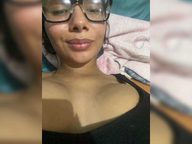 ValeryCronw live cam on BongaCams