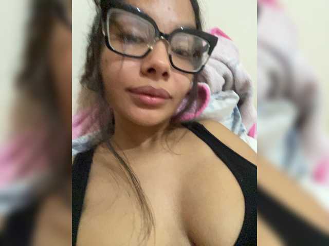 ValeryCronw live cam on BongaCams