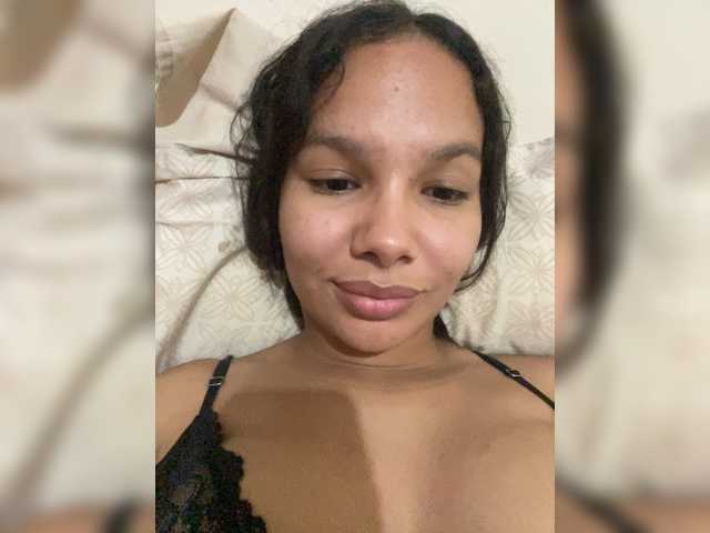 ValeryCronw live cam on BongaCams